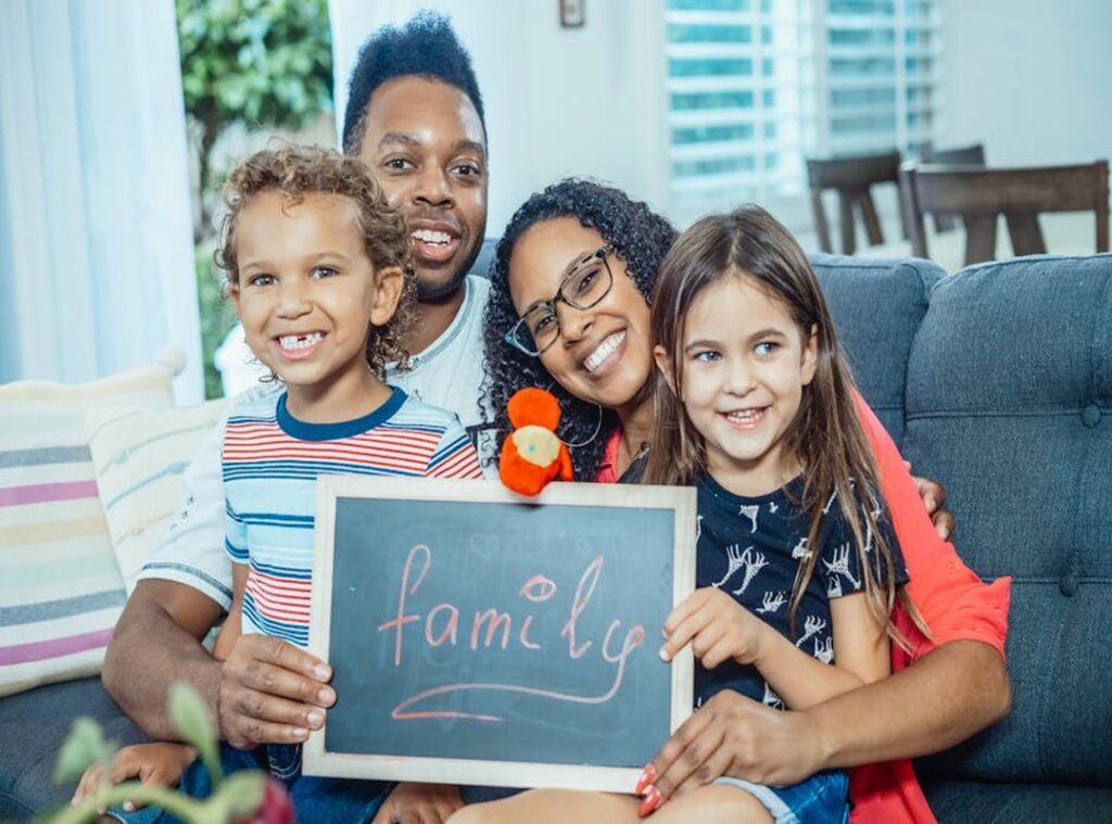 Family Guide Ewmagfamily